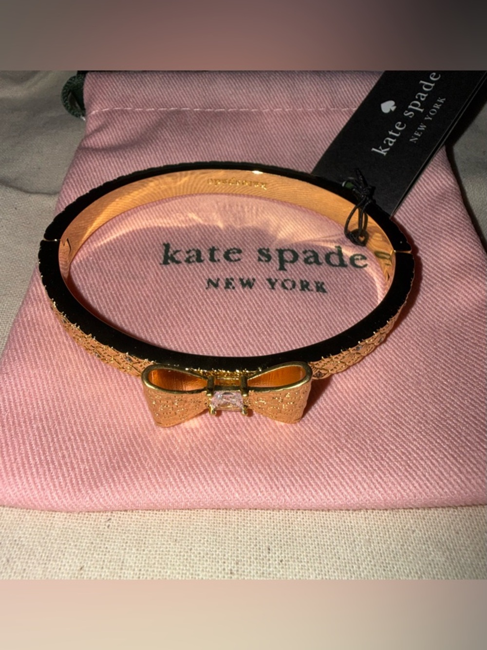 NWT KATE SPADE New York set Gold Bow Bangle Bracelet.